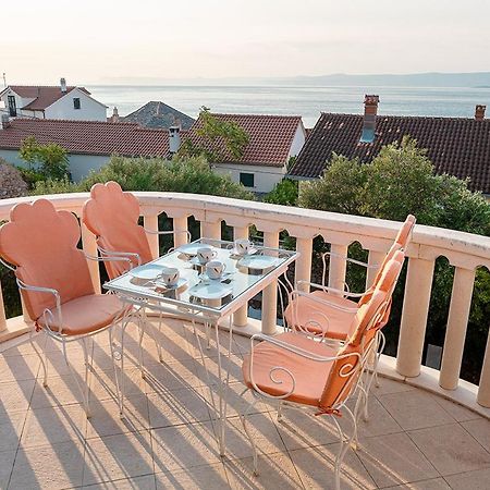 Апартаменты House Koloc Бол Экстерьер фото